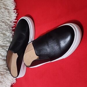 C.A.S.L.O.N CALDER SLIP-ON BLACK LEATHER SNEAKERS